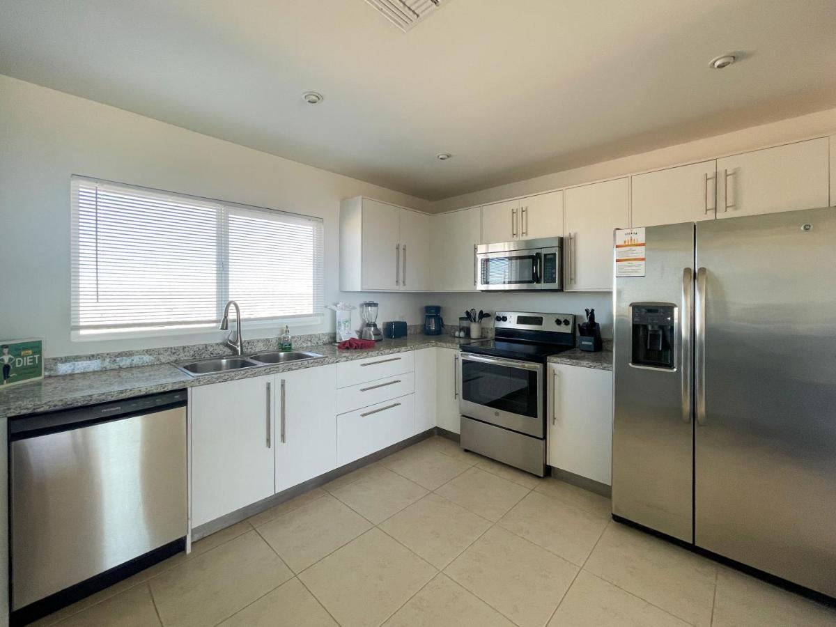 פורטו פנאסקו Modern Ocean View Condo With Pools & Gym מראה חיצוני תמונה